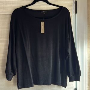 Black textured 3/4 sleeve nwt top